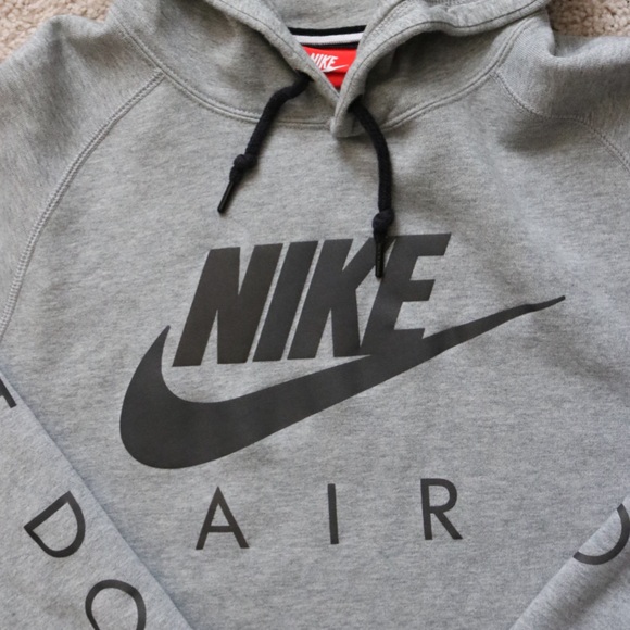 Nike Hoodie - Picture 3 of 5